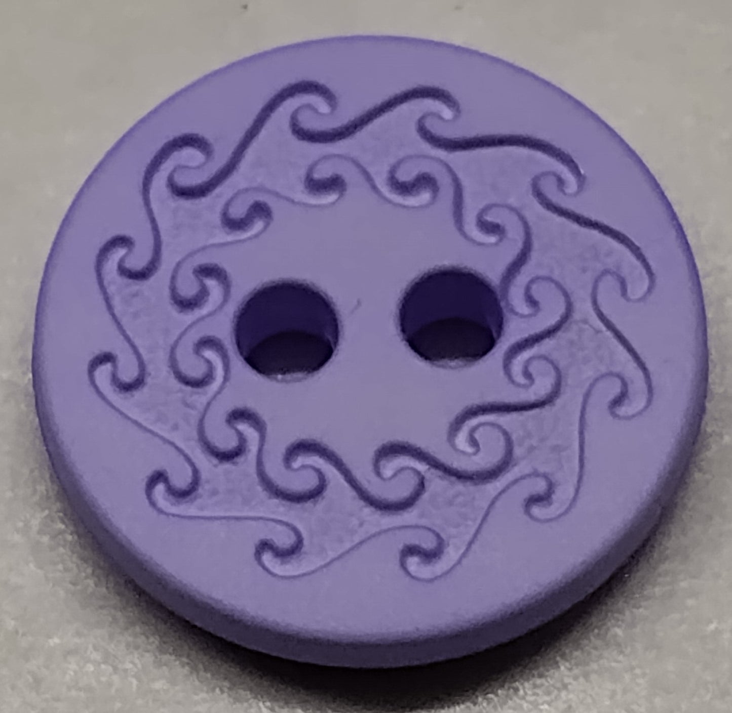 Muovinappi 15 mm
