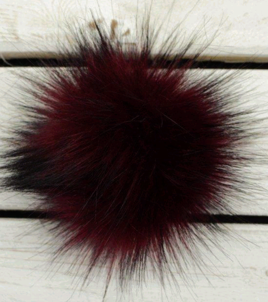 Tupsu tekoturkista 12 cm